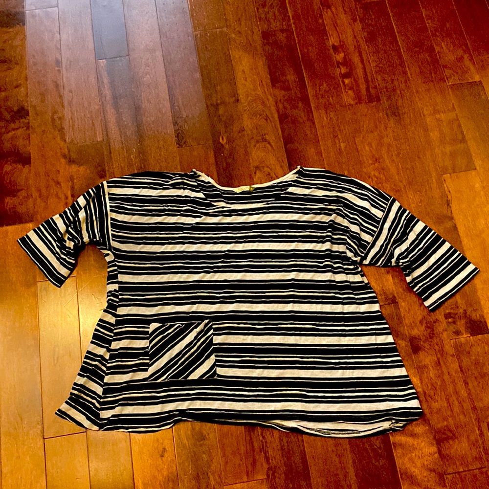 Soft, roomy Chemise by Chalet.. a great layering piece!